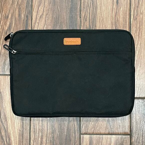 Inateck Laptop Sleeve 14”x10” Black with Front‎ Pocket - Picture 2 of 4